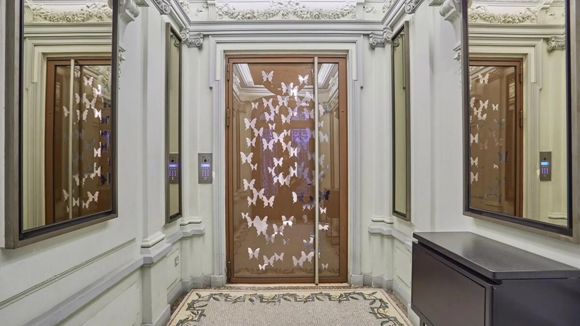 Sublime Apartment Center Of Paris Le Marais