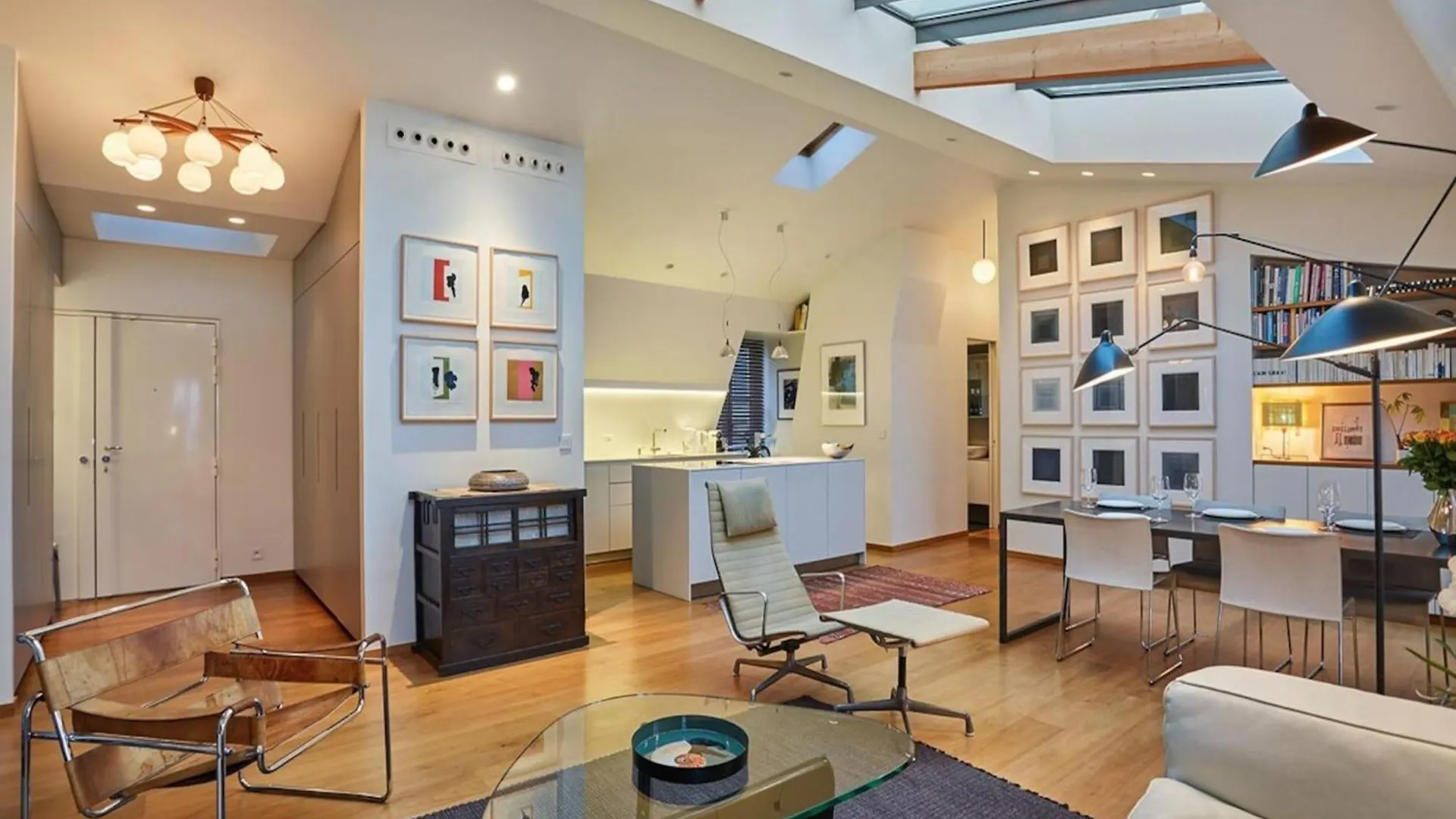 Sublime Apartment Center Of Paris Le Marais